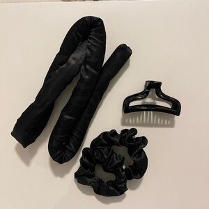 NEW Heatless Hair Curling Set - make an offer